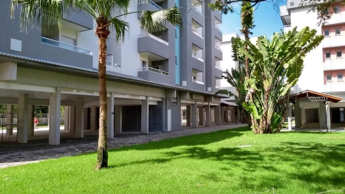 Apartamento Apto 2 Quartos A 350 Metros Da Praia, Churrasqueira Na Varanda, Wi-fi, Piscina, Garagem Coberta,telas De Protecao, Quadra Tenis *
