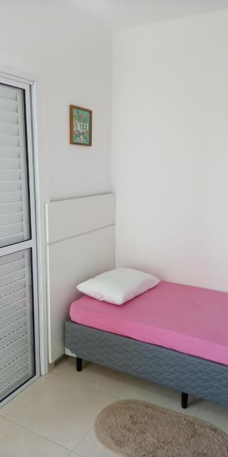 Apto 2 Quartos A 350 Metros Da Praia, Churrasqueira Na Varanda, Wi-fi, Piscina, Garagem Coberta,telas De Protecao, Quadra Tenis Apartamento *